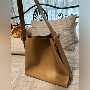 NWOT Anthropologie Slouchy Bucket Tote Bag